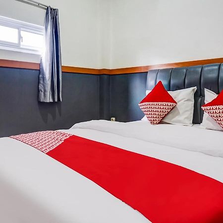 B Shaw Hotel Τζακάρτα Εξωτερικό φωτογραφία