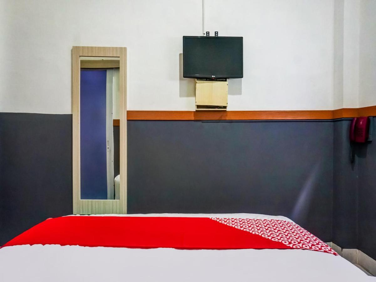 B Shaw Hotel Τζακάρτα Εξωτερικό φωτογραφία