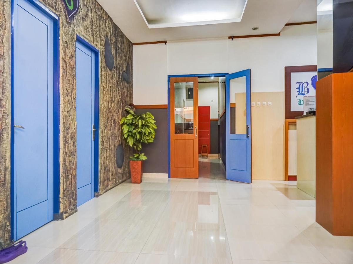 B Shaw Hotel Τζακάρτα Εξωτερικό φωτογραφία