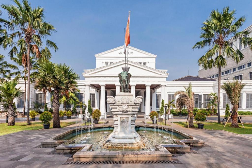 B Shaw Hotel Τζακάρτα Εξωτερικό φωτογραφία